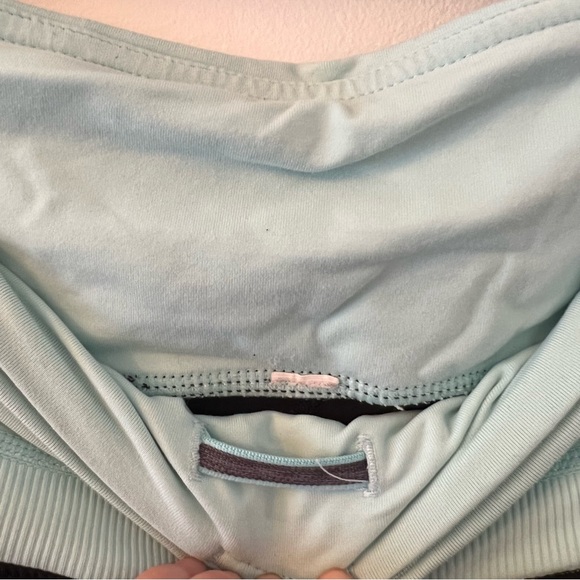 Lululemon womens running leggings, size 2, high-rise, good condition - Picture 4 of 8